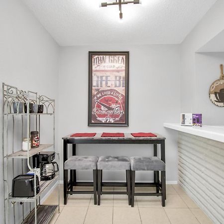 Unique Heights 1Br Apt Sleeps 4 Apartment Houston Bagian luar foto